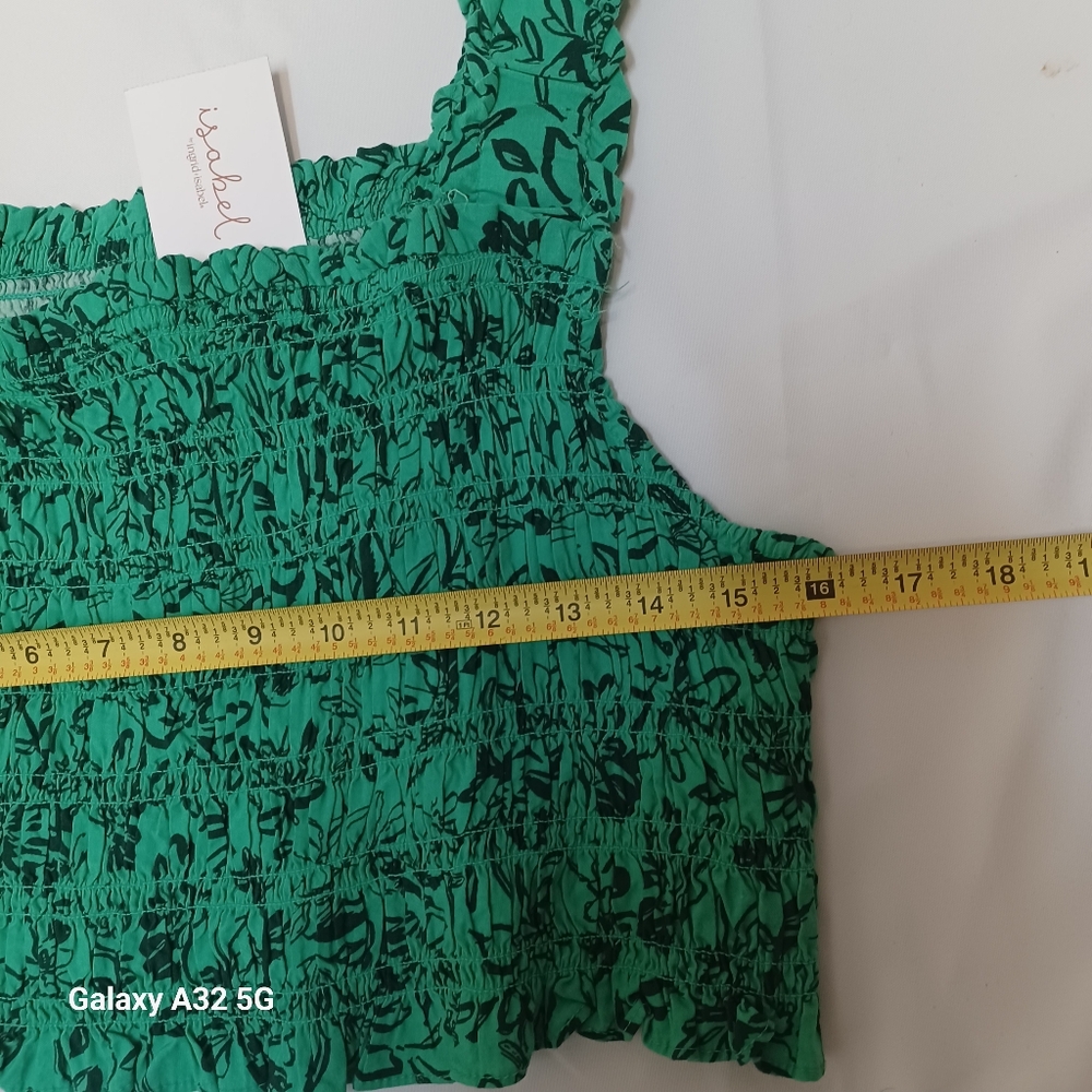 Isabel vy Ingrid+isabel Women SZ XL Green Floral Smocked Women's Top - Picture 10 of 11
